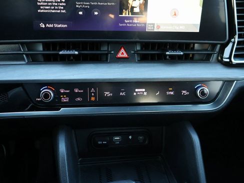 Used 2023 Kia Sportage X-Line w/ X-Line Premium Package image 23