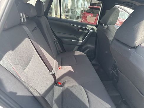 Used 2023 Toyota RAV4 SE w/ Weather & Moonroof Package image 30