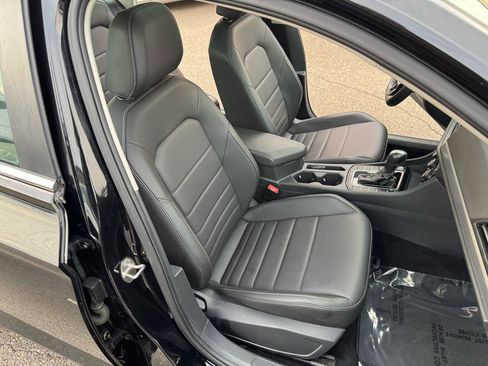 Used 2021 Volkswagen Jetta S image 18