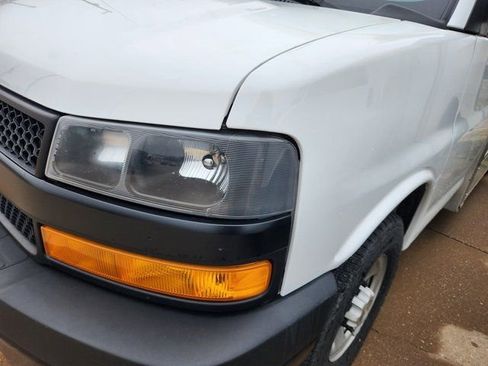 Used 2021 Chevrolet Express 3500 Work Van w/ Power Convenience Package image 25