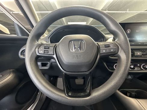 Used 2024 Honda HR-V LX image 15