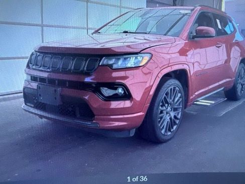Used 2022 Jeep Compass Limited AWD/4WD image 2