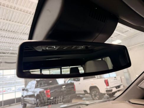 Used 2023 Chevrolet Silverado 1500 LTZ w/ LTZ Convenience Package II AWD/4WD image 54