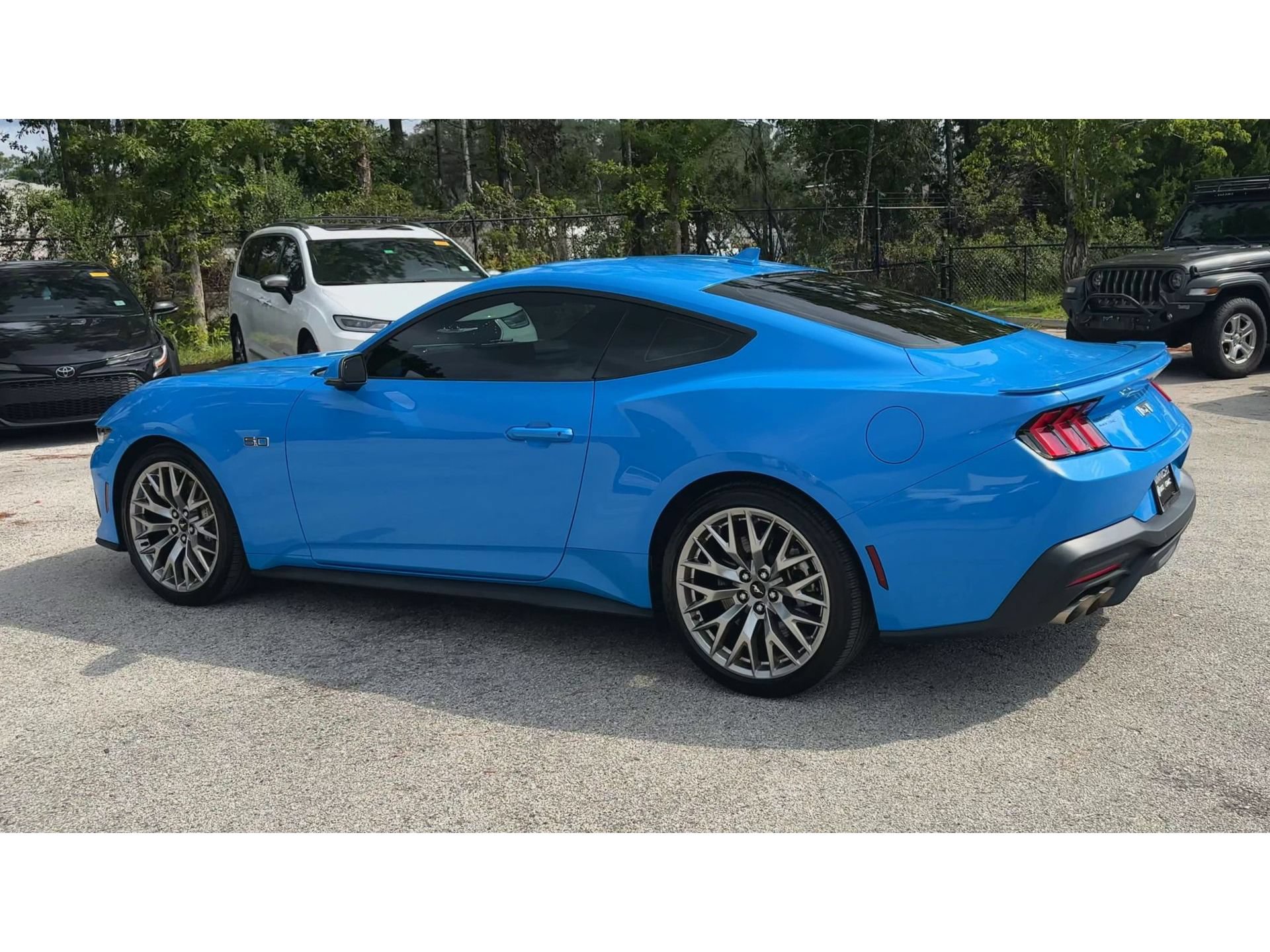 Used 2024 Ford Mustang GT Premium RWD image 6
