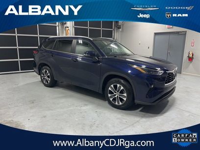 Used 2023 Toyota Highlander XLE
