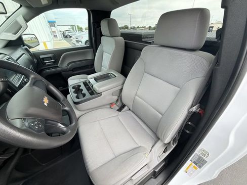 Certified 2018 Chevrolet Silverado 1500 W/T w/ WT Convenience Package AWD/4WD image 17