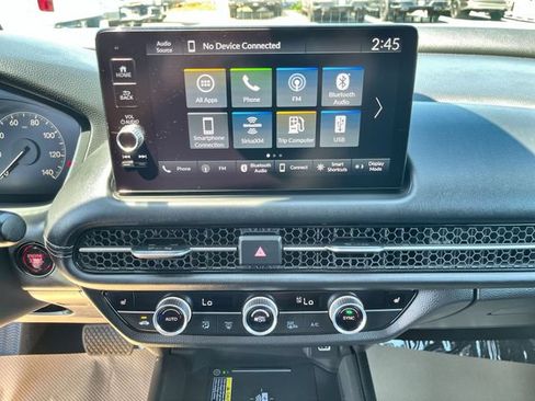 Used 2025 Honda HR-V EX-L image 14