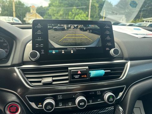 Used 2019 Honda Accord Sport image 21