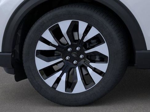 New 2026 Ford Explorer Platinum image 19