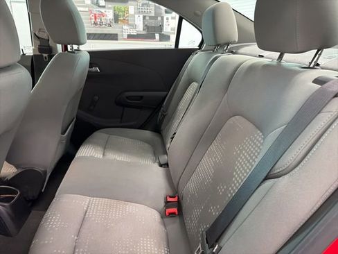 Used 2014 Chevrolet Sonic LS FWD image 20
