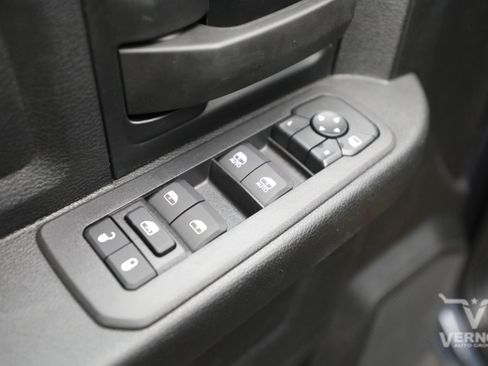 New 2026 RAM 3500 Tradesman AWD/4WD image 17