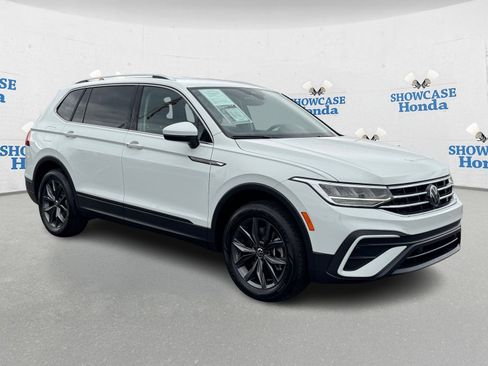 Used 2024 Volkswagen Tiguan SE image 9