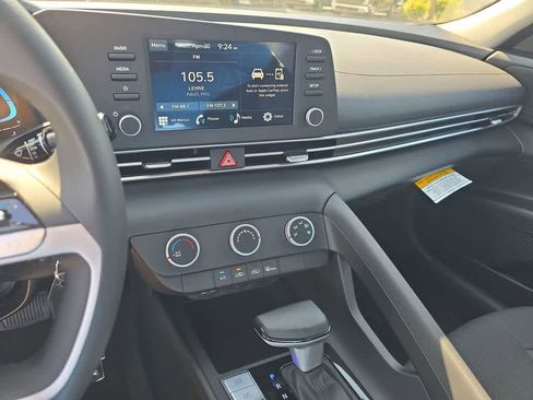 New 2026 Hyundai Elantra SE w/ Cargo Package FWD image 29