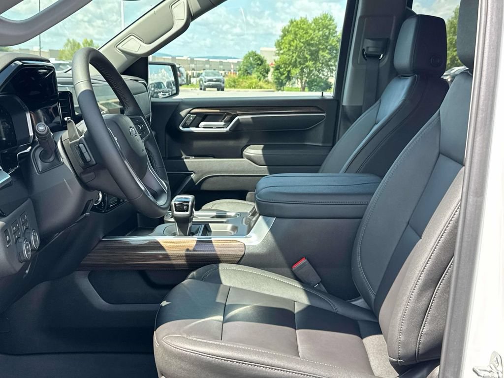 New 2026 Chevrolet Silverado 1500 RST w/ Safety Package AWD/4WD image 12