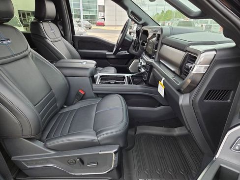 New 2026 Ford F250 Platinum image 46