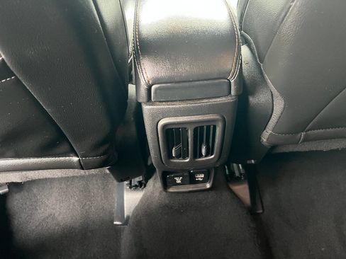 Used 2019 Jeep Compass Latitude w/ Popular Equipment Group image 34