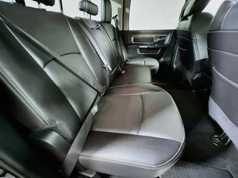 Used 2016 RAM 1500 Laramie w/ Convenience Group AWD/4WD image 24