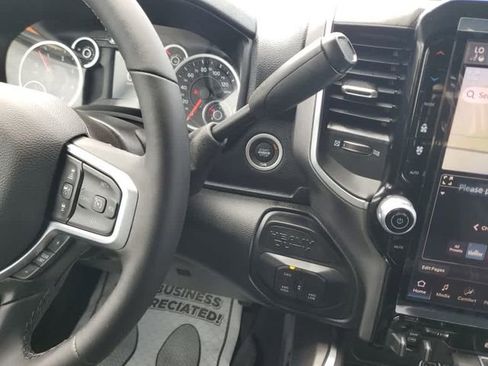 New 2026 RAM 3500 Big Horn AWD/4WD image 19
