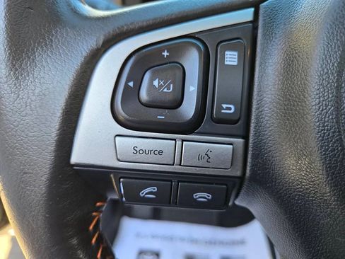 Used 2015 Subaru Crosstrek 2.0i Premium w/ Moonroof Package image 18