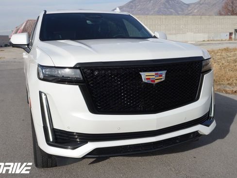 Used 2023 Cadillac Escalade ESV Sport Platinum w/ LPO, Floor Liner Package image 3