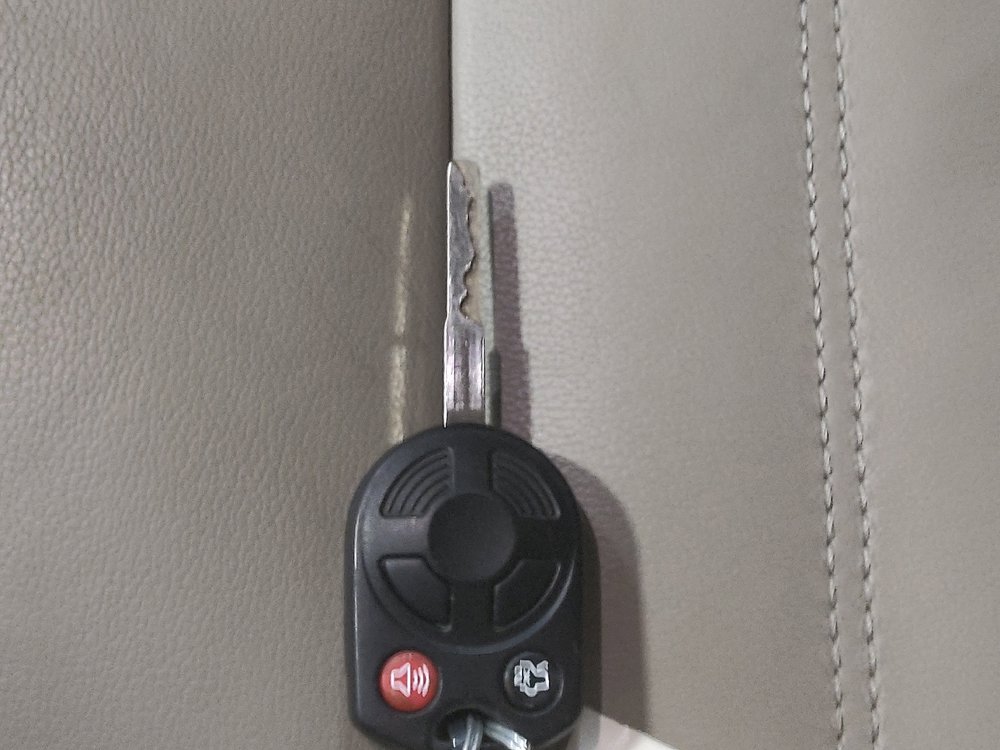 Used 2018 Ford Escape SEL FWD image 32