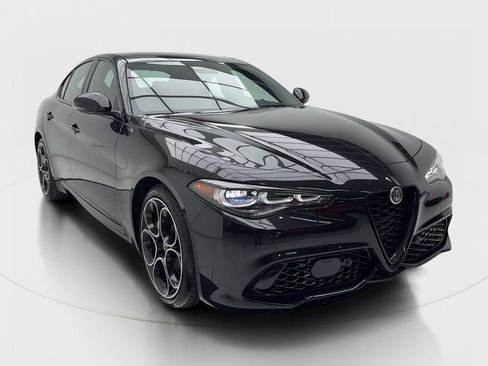 New 2026 Alfa Romeo Giulia w/ Driving Assist Package RWD image 2