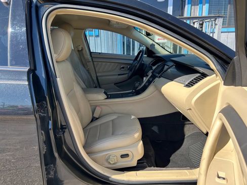 Used 2013 Ford Taurus SEL FWD image 12