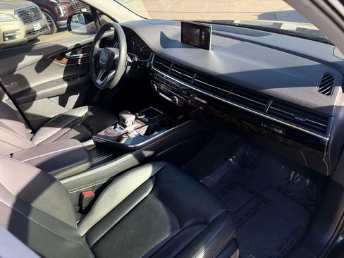 Used 2018 Audi Q7 3.0T Prestige w/ Prestige Package image 26