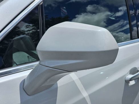 Used 2019 Cadillac XT5 Premium Luxury FWD image 12