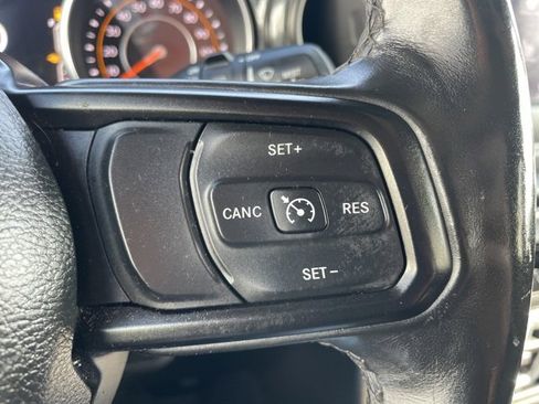Used 2020 Jeep Wrangler Unlimited Sport image 21