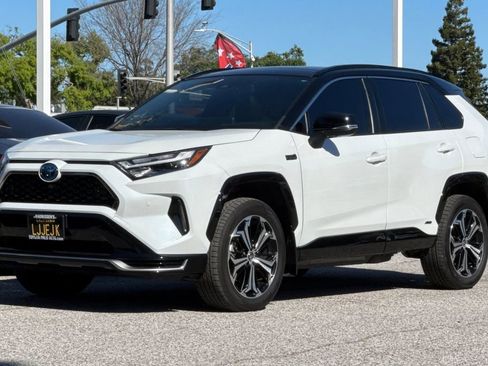 Certified 2024 Toyota RAV4 XSE w/ Premium Package image 7