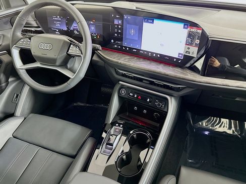 New 2025 Audi Q5 Premium Plus image 6