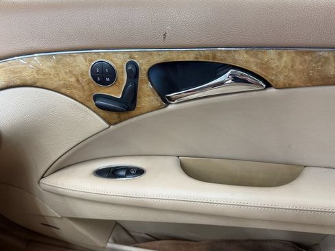 Used 2007 Mercedes-Benz E 350 Sedan image 18