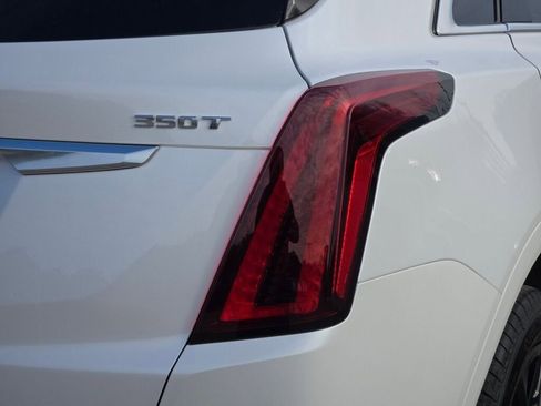 New 2025 Cadillac XT5 Premium Luxury w/ LPO, Blue Accent Package image 12