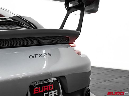 Used 2018 Porsche 911 GT2 RS RWD image 27