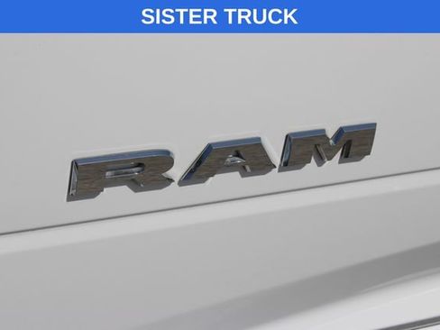 Used 2024 RAM 3500 SLT w/ Quick Order Package 2YG SLT AWD/4WD image 15