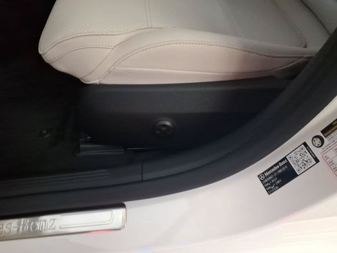 New 2026 Mercedes-Benz C 300 Sedan image 15