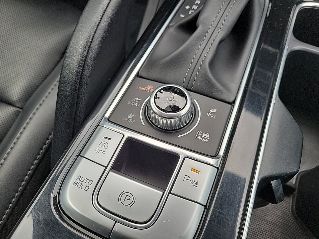 Used 2025 Kia Telluride S AWD/4WD image 29