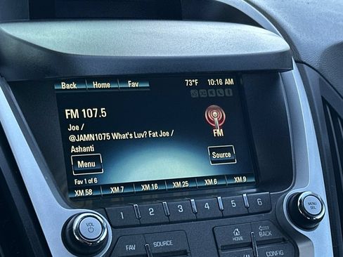Used 2017 Chevrolet Equinox Premier w/ Enhanced Convenience Package AWD/4WD image 18