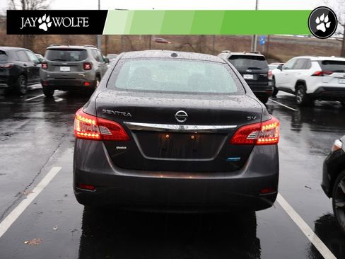 Used 2013 Nissan Sentra SV w/ Premium Pkg image 6
