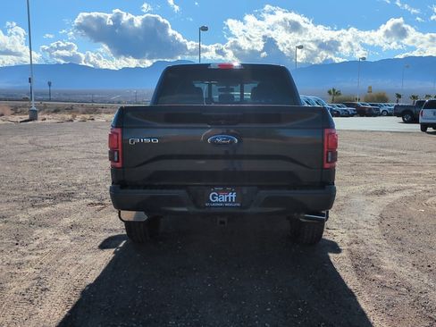 Used 2016 Ford F150 Lariat w/ Equipment Group 501A Mid image 4