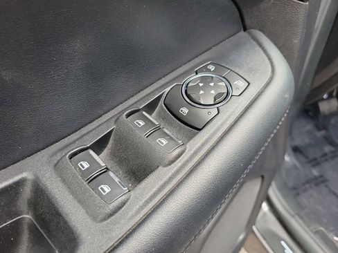 Used 2020 Ford Edge SEL w/ Convenience Package FWD image 16
