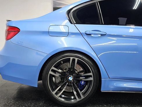 Used 2018 BMW M3 w/ Executive Package RWD image 31