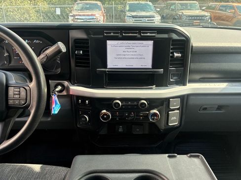 Used 2024 Ford F350 XLT AWD/4WD image 20