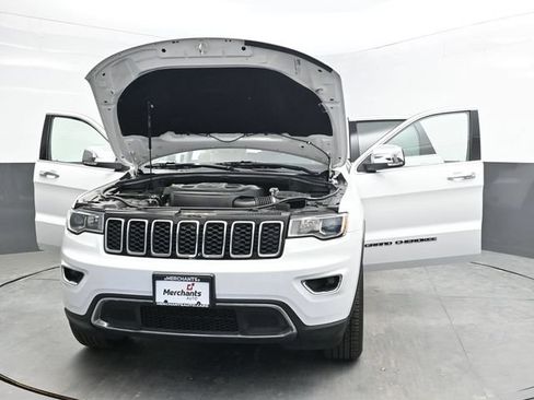 Used 2021 Jeep Grand Cherokee Limited AWD/4WD image 42