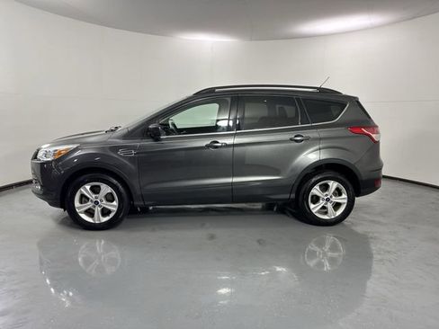 Used 2016 Ford Escape SE w/ Equipment Group 201A AWD/4WD image 30