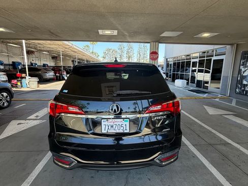 Used 2017 Acura RDX w/ Technology Package AWD/4WD image 6
