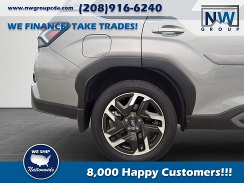 Used 2025 Subaru Forester Limited image 27