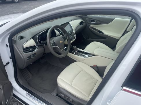 Used 2020 Chevrolet Malibu Premier FWD image 10