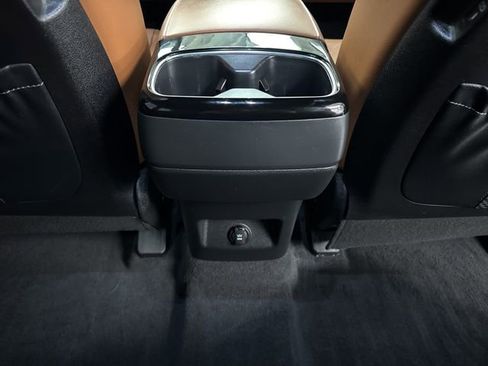 Used 2024 Kia Telluride EX X-Line image 31